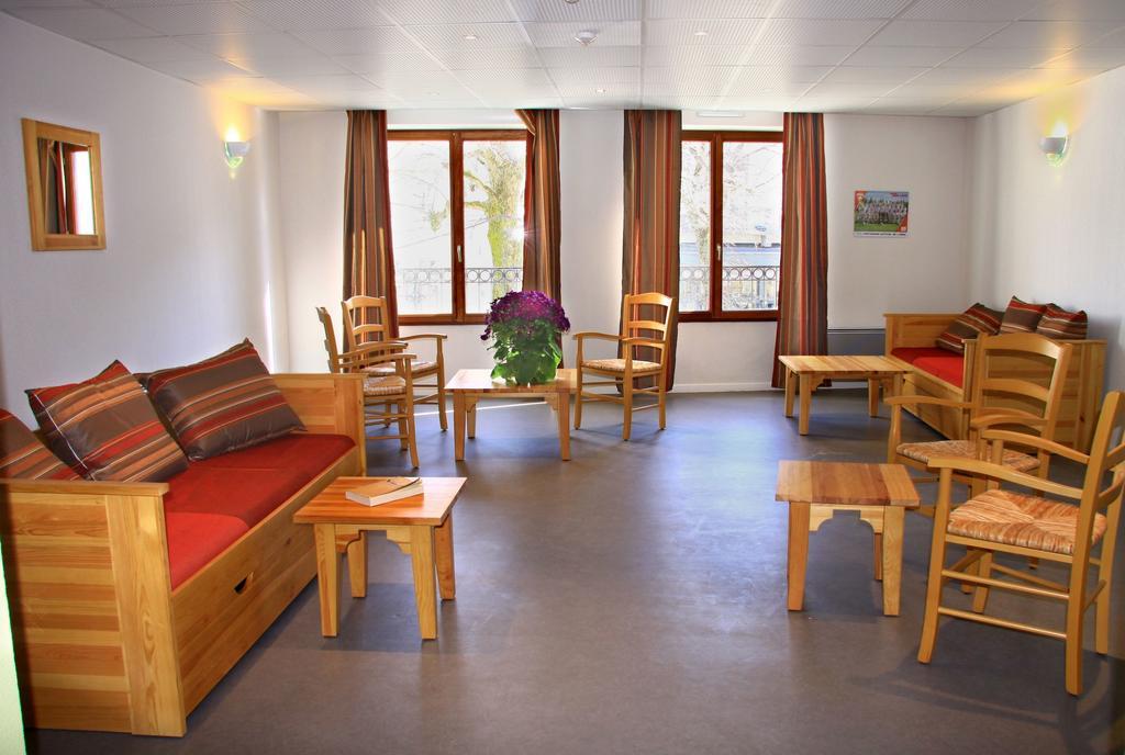 Vacanceole - Residence Illixon Bagnères-de-Luchon Екстериор снимка